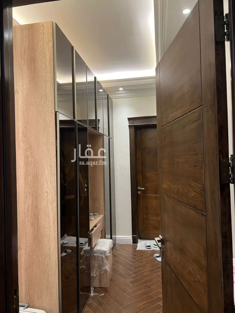 فيلا للبيع في شارع السد, حي الغدير, مدينة الرياض, منطقة الرياض صورة 3