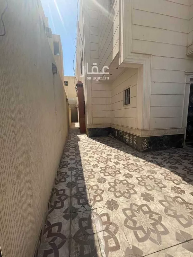 فيلا للبيع في شارع إسماعيل الوثابي ، حي الرمال ، الرياض ، منطقة الرياض صورة 5