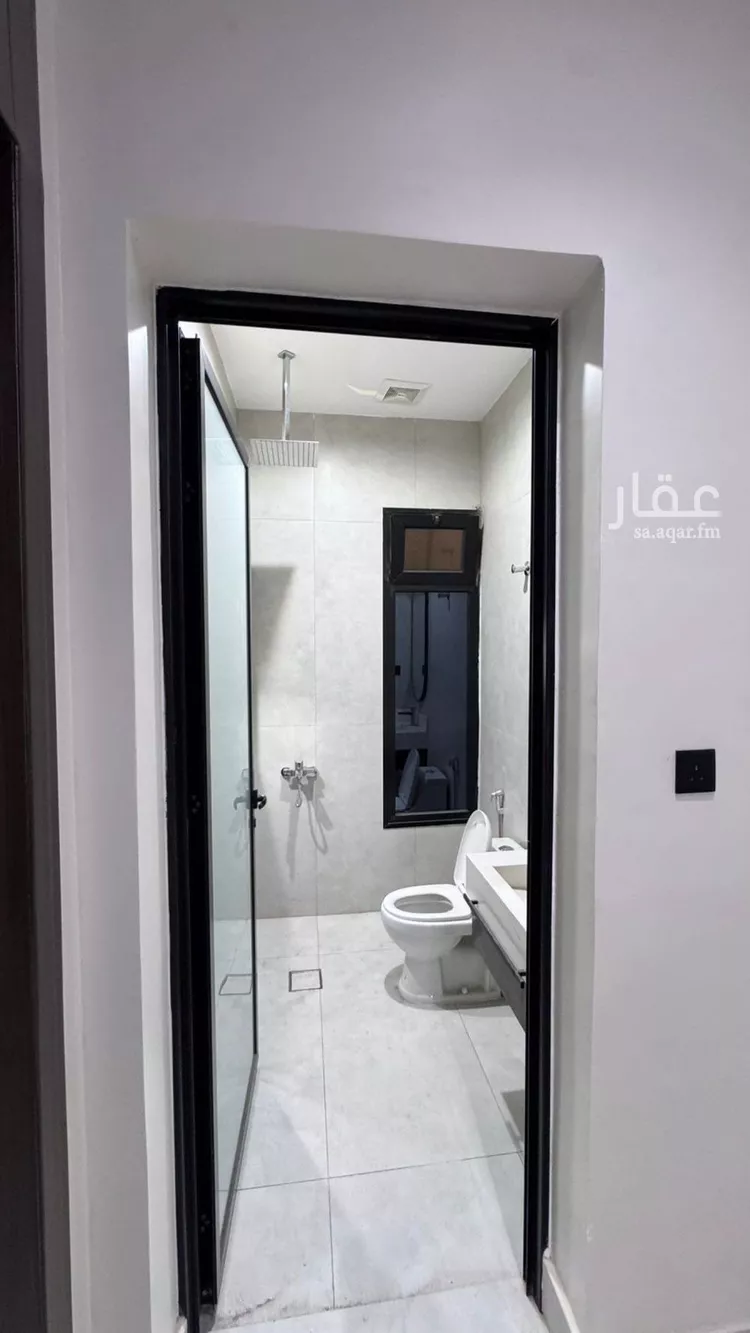 شقة للبيع في شارع القرية العليا, حي الحمراء, مدينة الخبر, المنطقة الشرقية