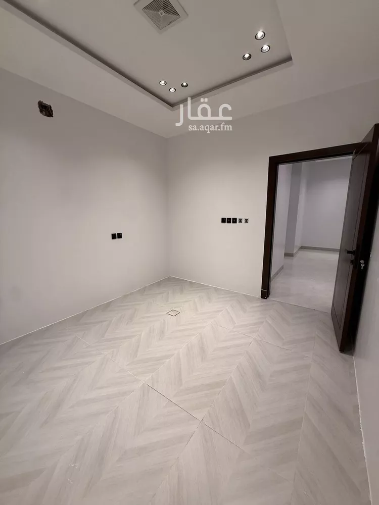 دور للبيع في شارع عثمان الرويني, حي البيان, مدينة الرياض, منطقة الرياض صورة 4