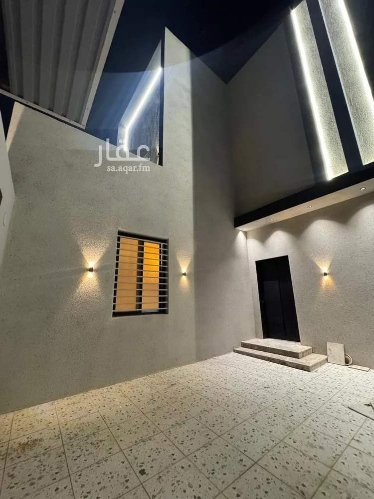 فيلا للبيع في شارع علي بن ابي طالب, حي الروضة, مدينة أبو عريش - أبو عريش, منطقة جازان صورة 2