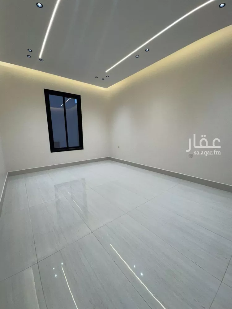 Floor for Sale in Riyadh Al Janadriyah 9