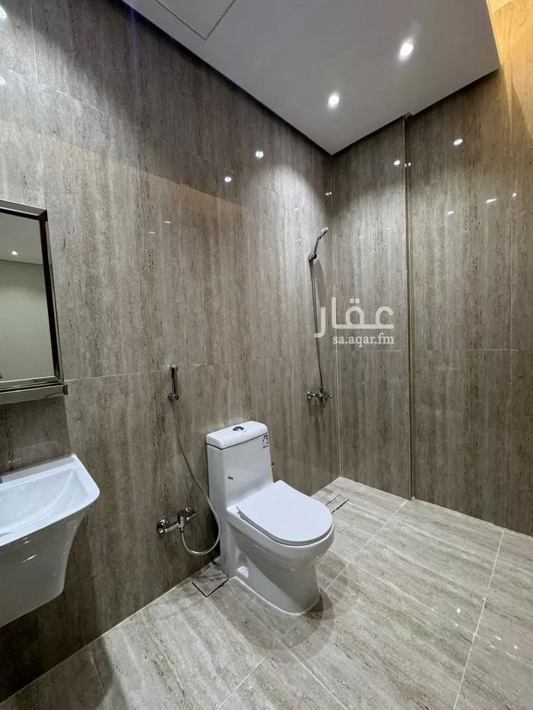 دور للبيع في شارع الكمال بن طلحة, حي الرمال, مدينة الرياض, منطقة الرياض 9