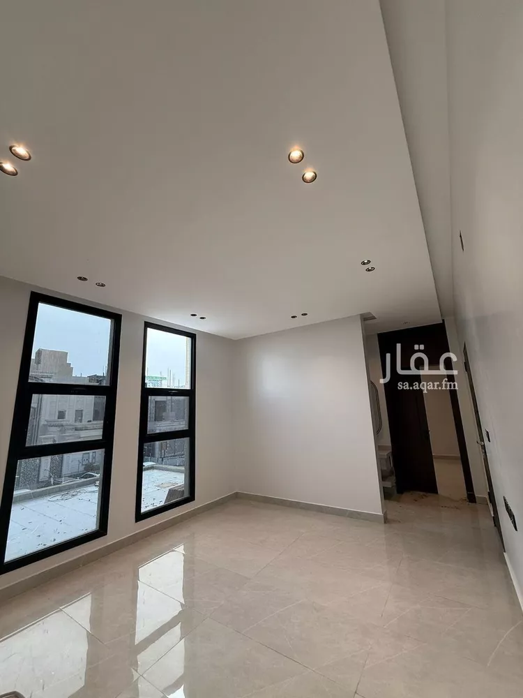 دور للبيع في شارع عثمان الرويني, حي البيان, مدينة الرياض, منطقة الرياض صورة 5