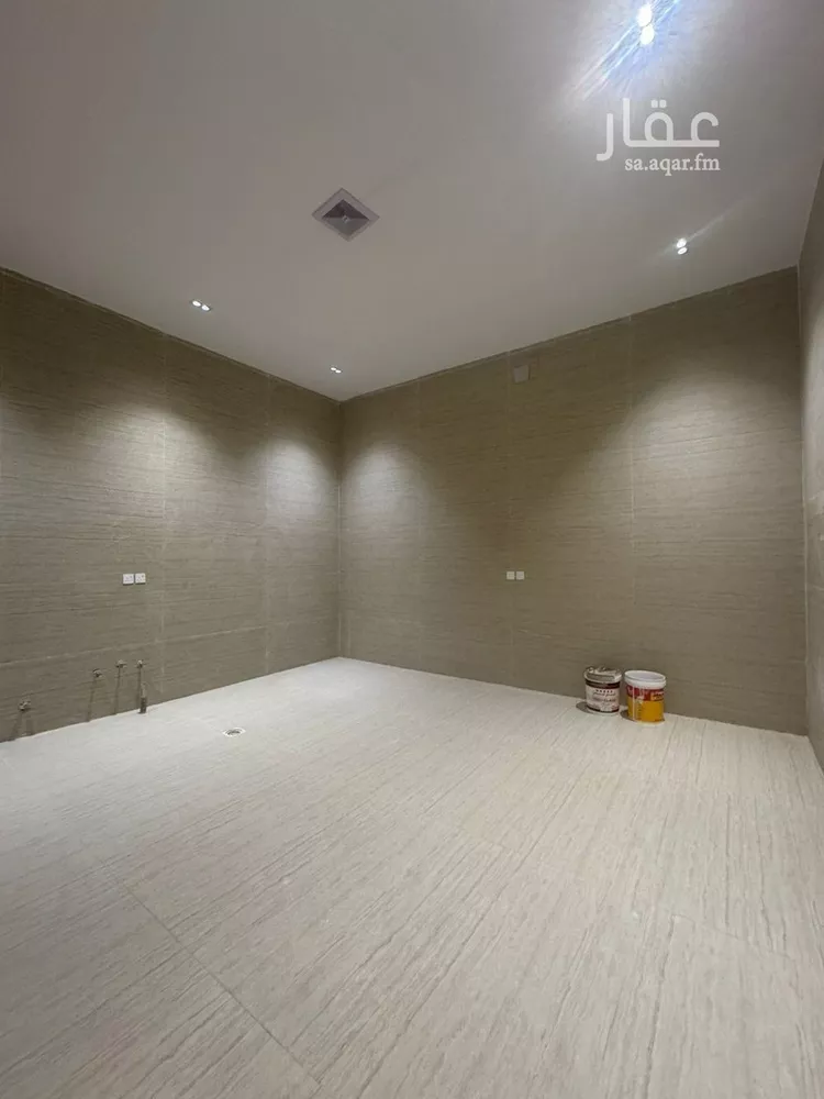 فيلا للبيع في شارع الرايه, حي الندوة, مدينة الرياض, منطقة الرياض صورة 3