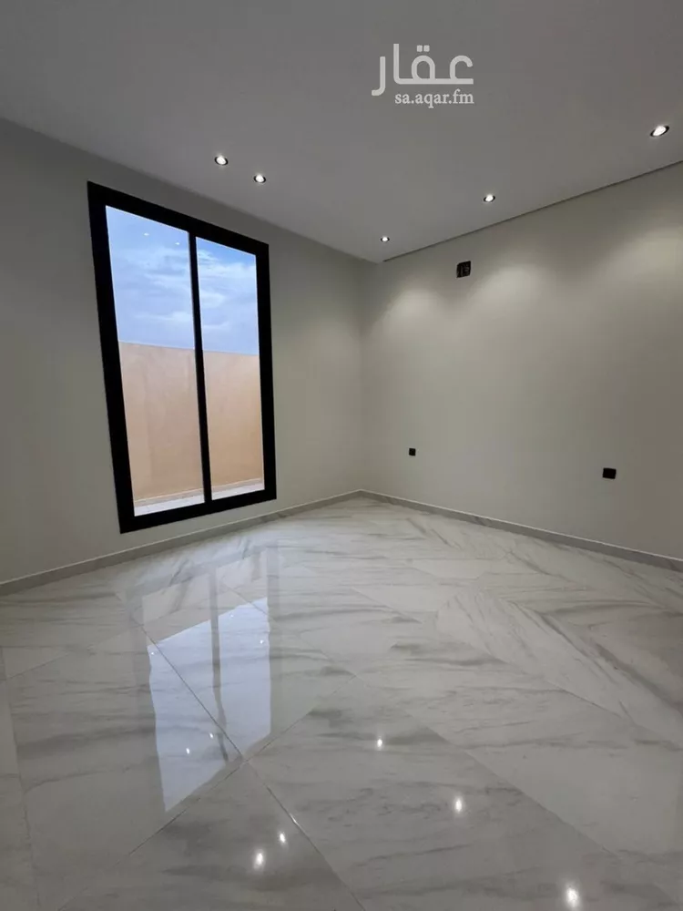 شقة للبيع في شارع الميناء, حي الندوة, مدينة الرياض, منطقة الرياض صورة 2