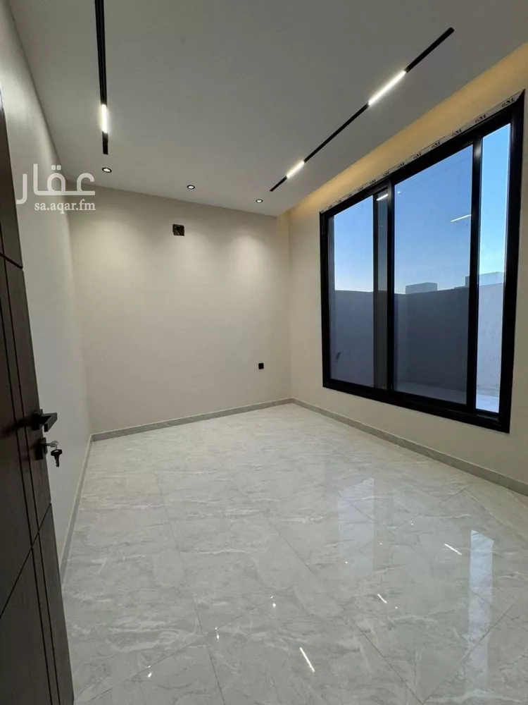 دور للبيع في شارع رقم 395, حي المونسية, مدينة الرياض, منطقة الرياض صورة 2