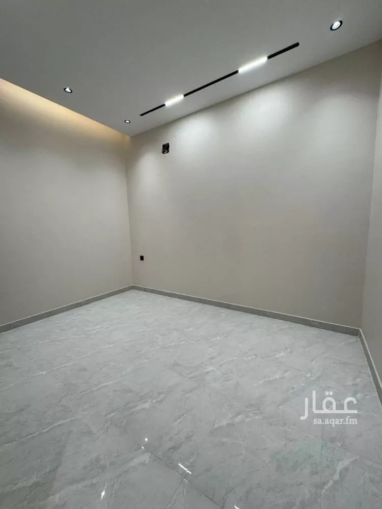 Floor for Sale in Riyadh Al Munsiyah 6