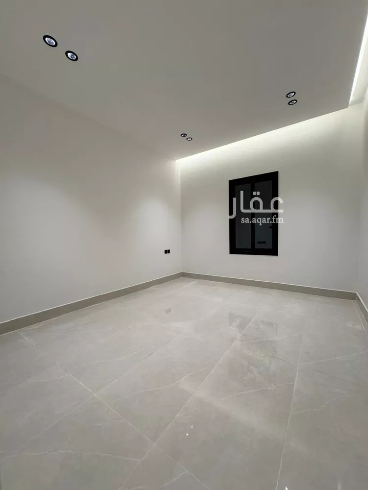 فيلا للبيع في شارع معقل بن عامر, حي الرمال, مدينة الرياض, منطقة الرياض صورة 3