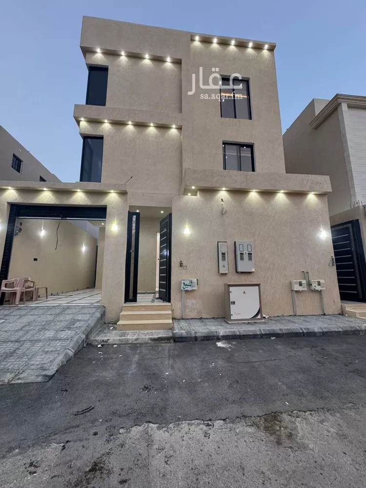 دور للبيع في شارع الرايه, حي الندوة, مدينة الرياض, منطقة الرياض صورة 4