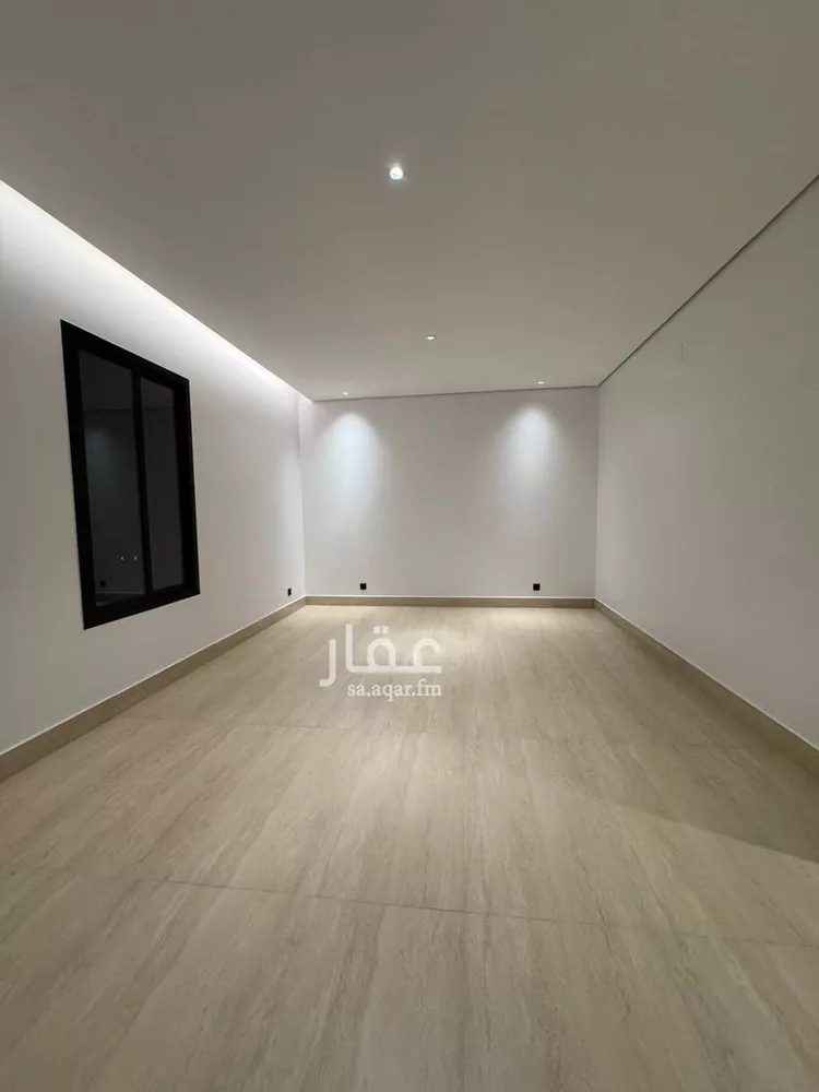 Floor for Sale in Riyadh Ash Sharq 6