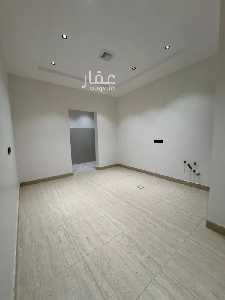 دور للبيع في شارع إسماعيل بن الطحان, حي المرجان, مدينة الرياض, منطقة الرياض صورة 4