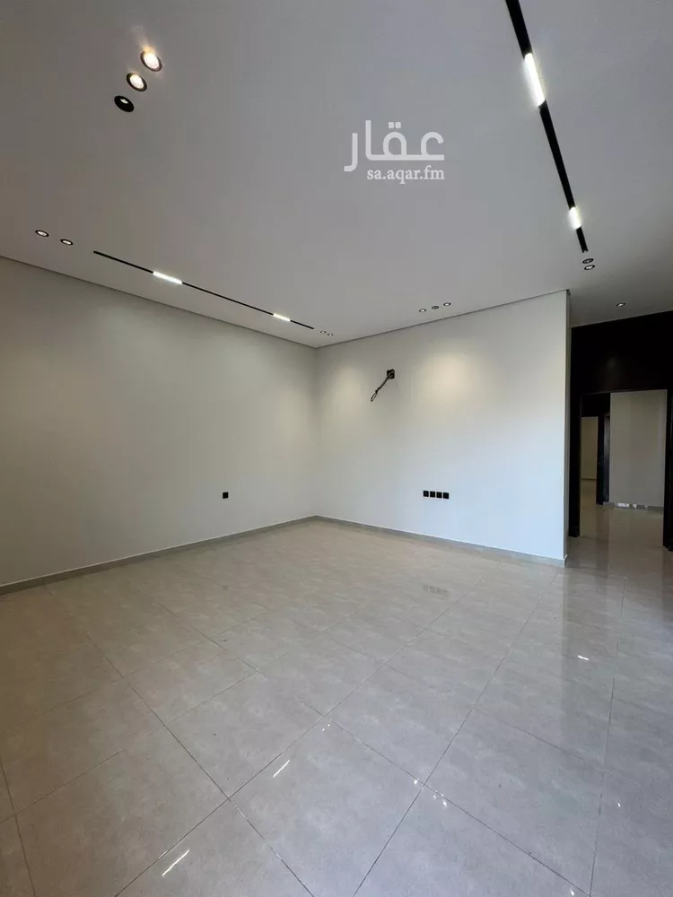 دور للبيع في شارع الضياء, حي الجنادرية, مدينة الرياض, منطقة الرياض صورة 4