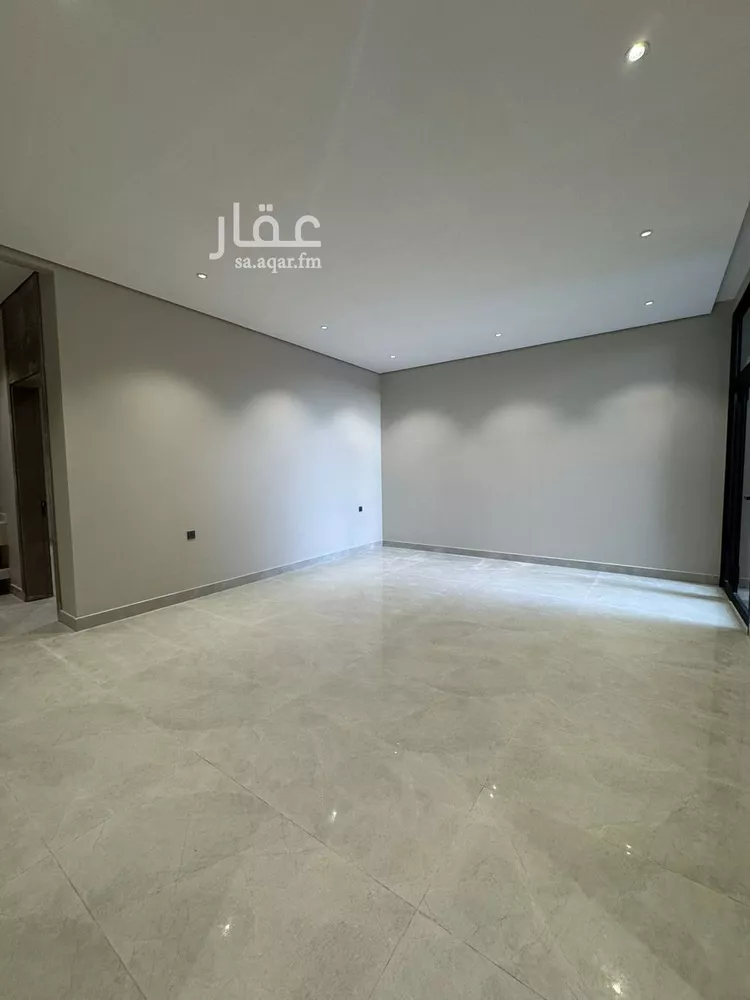 دور للبيع في شارع الشيخ عيسى, حي المعيزيلة, مدينة الرياض, منطقة الرياض صورة 3