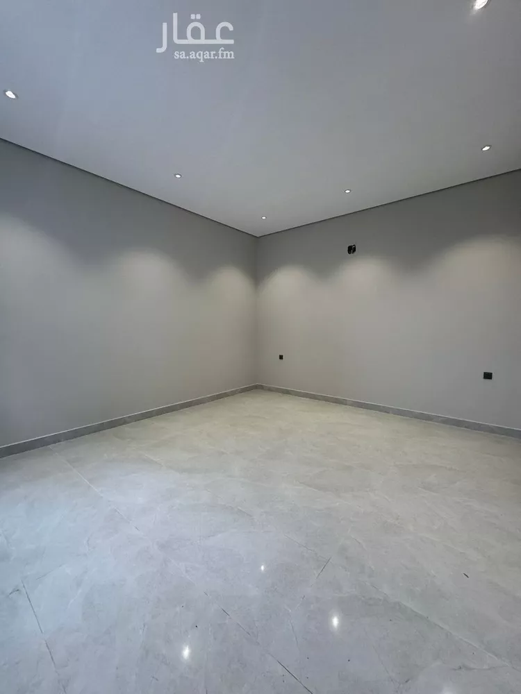 دور للبيع في شارع الشيخ عيسى, حي المعيزيلة, مدينة الرياض, منطقة الرياض صورة 5