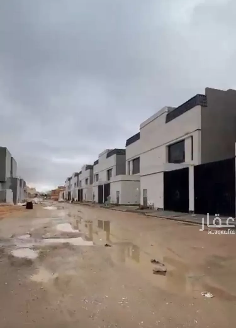 دور للبيع في شارع الشيخ عيسى, حي المعيزيلة, مدينة الرياض, منطقة الرياض صورة 2