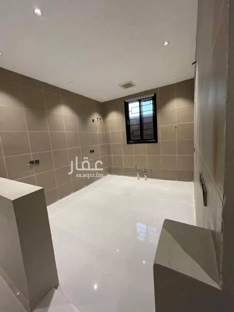 شقة للإيجار في شارع أحمد بن عيسى الخراز ، حي الرحمانية ، جدة ، جدة
