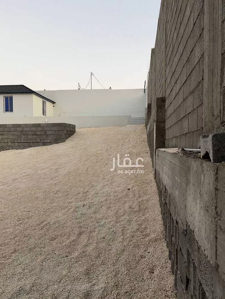 أرض للبيع في المقطاع