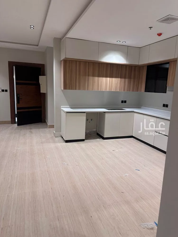 شقة للإيجار في شارع العطايف, حي الحمراء, مدينة الخبر, المنطقة الشرقية صورة 2