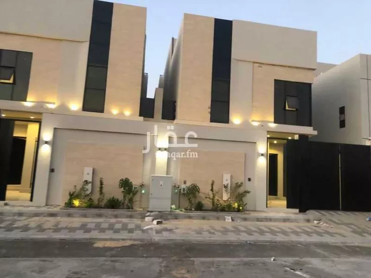 فيلا للبيع في طريق الملك فهد بن عبد العزيز ، حي الشرق ، الدمام ، الدمام