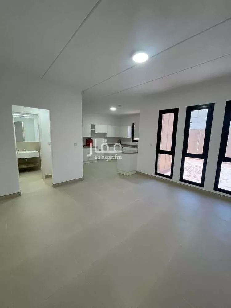 فيلا للبيع في شارع 68 سدرة ، حي مطار الملك خالد الدولي ، الرياض ، منطقة الرياض صورة 3