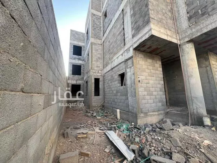 فيلا للبيع في شارع عبدالله ابن عجرة السلمي, حي ذو الحليفة, مدينة المدينة المنورة, منطقة المدينة المنورة صورة 2