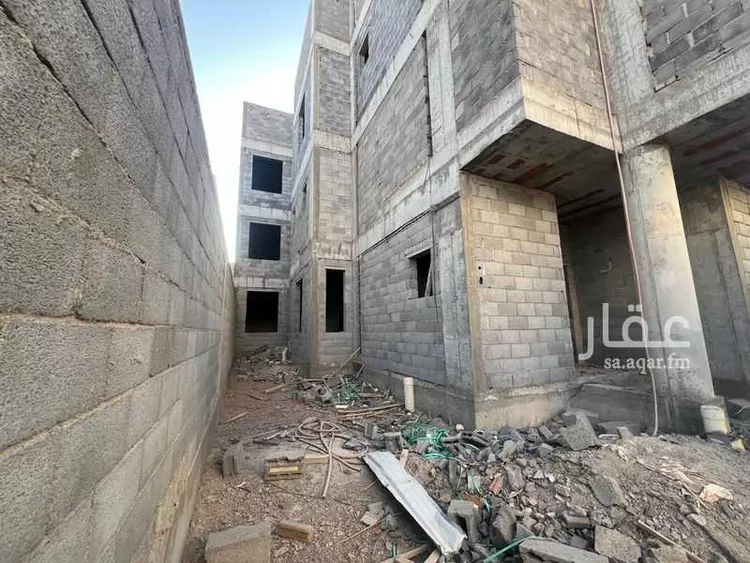 فيلا للبيع في شارع عبدالله ابن عجرة السلمي, حي ذو الحليفة, مدينة المدينة المنورة, منطقة المدينة المنورة صورة 4