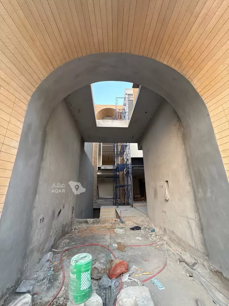 فيلا للبيع في شارع أبي المظفر بن محمد, حي المحمدية, مدينة الرياض, منطقة الرياض صورة 2