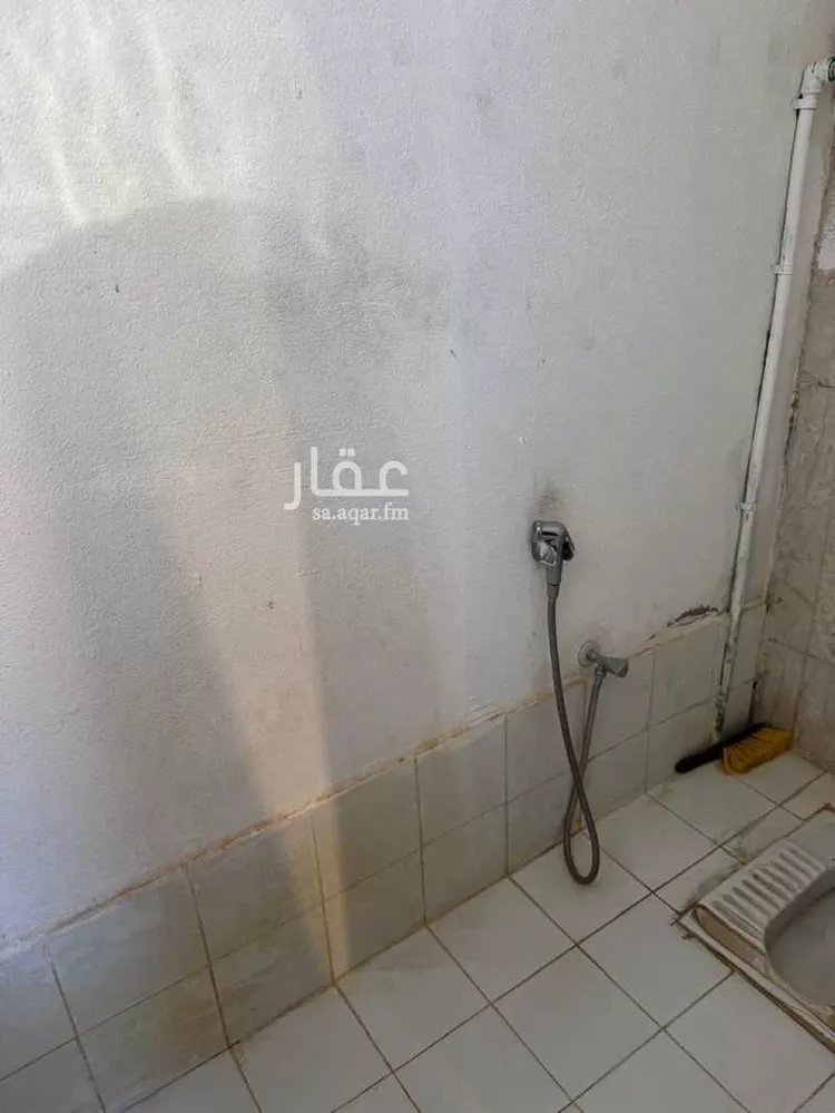 غرفة للإيجار في شارع أبي الحسين المختار, حي العقيق, مدينة الرياض, منطقة الرياض