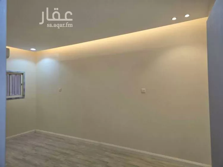 شقة للإيجار في شارع حارثة بن سهل, حي الورود, مدينة الرياض, منطقة الرياض صورة 4