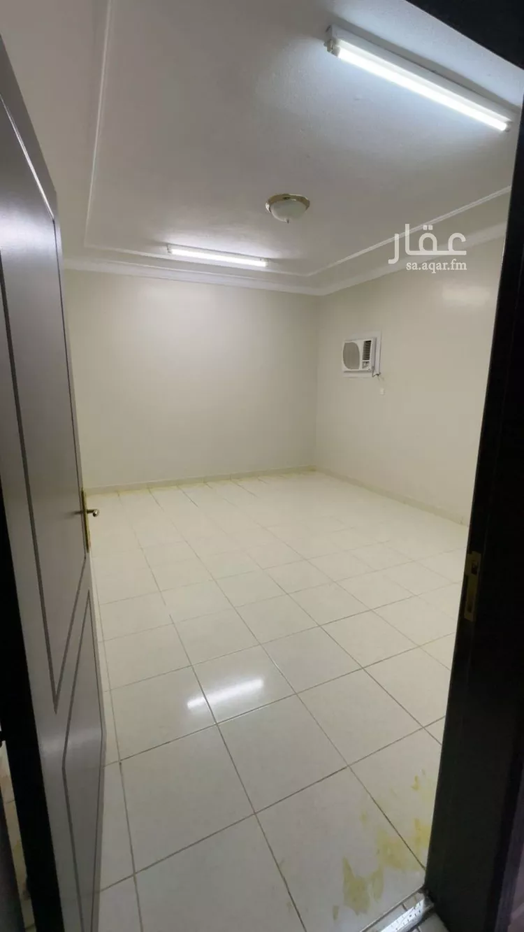 شقة للإيجار في شارع ابي العلاء الواسطي, حي الرمال, مدينة الرياض, منطقة الرياض صورة 2