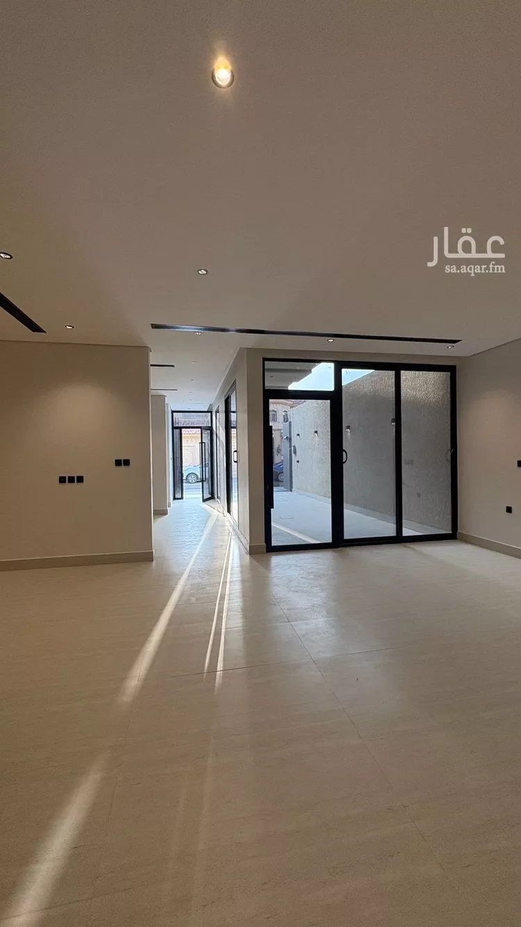 دور للبيع في شارع الرديف, حي الياسمين, مدينة الرياض, منطقة الرياض صورة 3