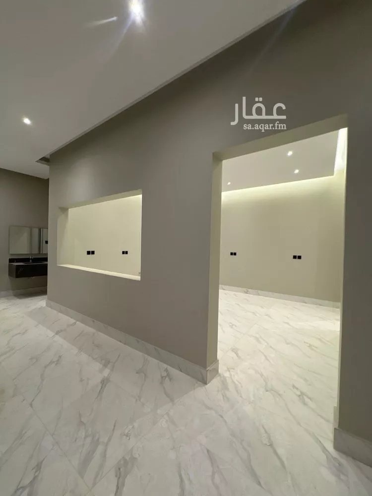 دور للبيع في شارع عبدالرحمن بن سلامة, حي العارض, مدينة الرياض, منطقة الرياض صورة 5
