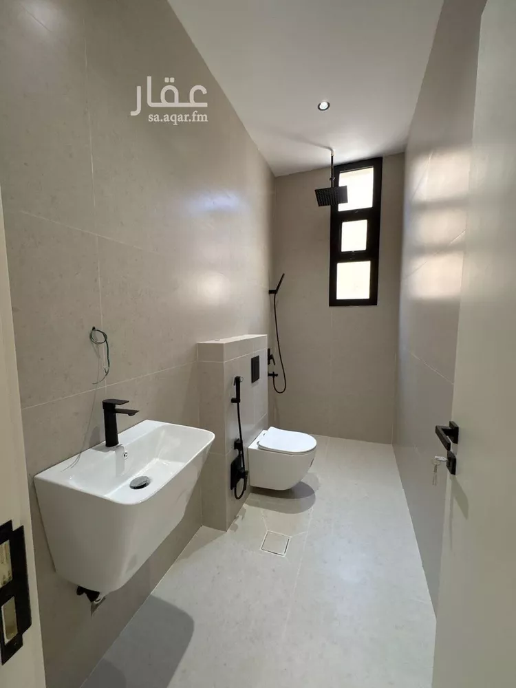 Floor for Sale in Riyadh King Fahd 10
