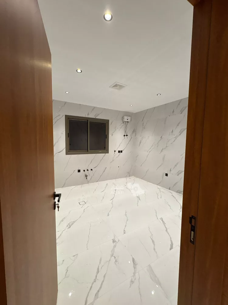 Villa for Sale in Riyadh Al Arid 8