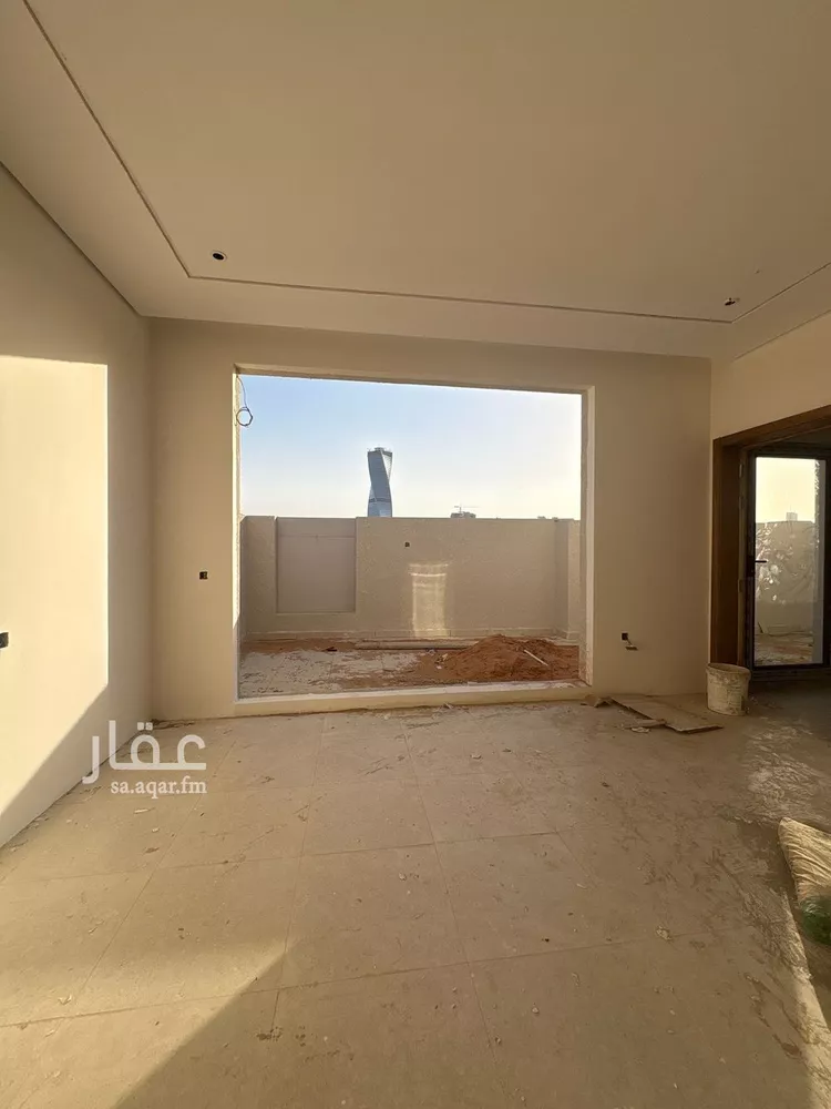 دور للبيع في شارع خروب, حي الملك فهد, مدينة الرياض, منطقة الرياض صورة 3