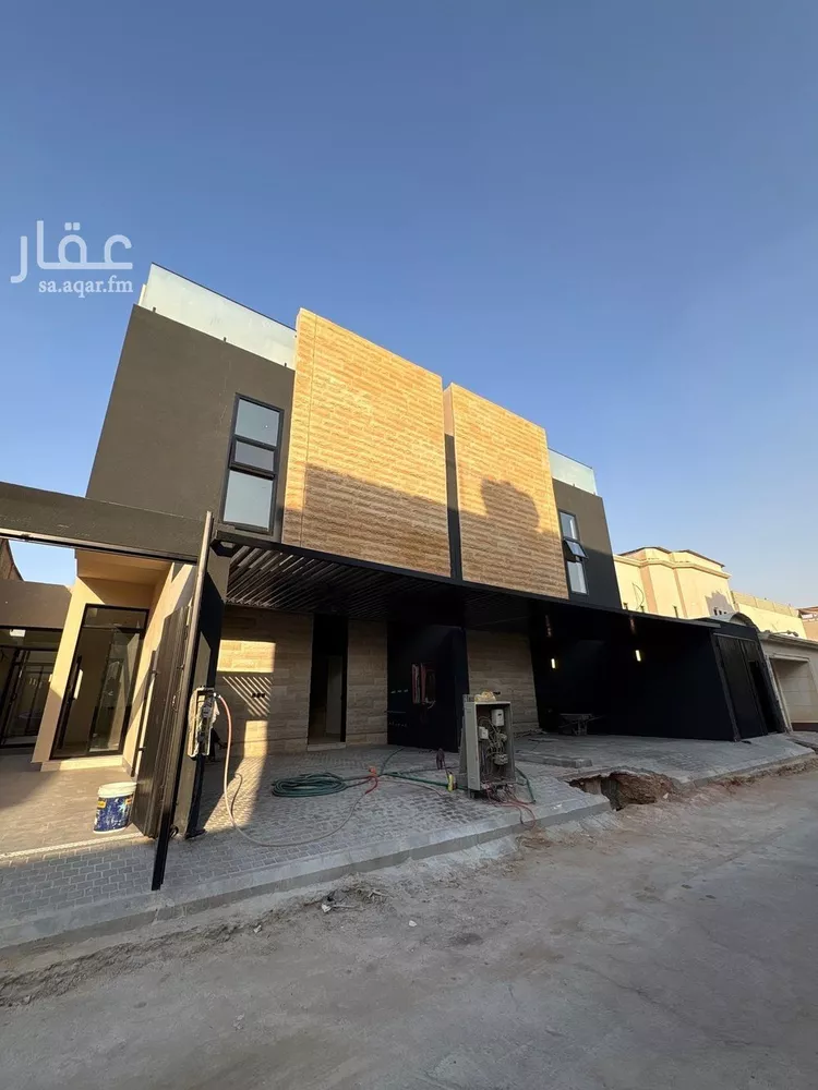 Floor for Sale in Riyadh King Fahd