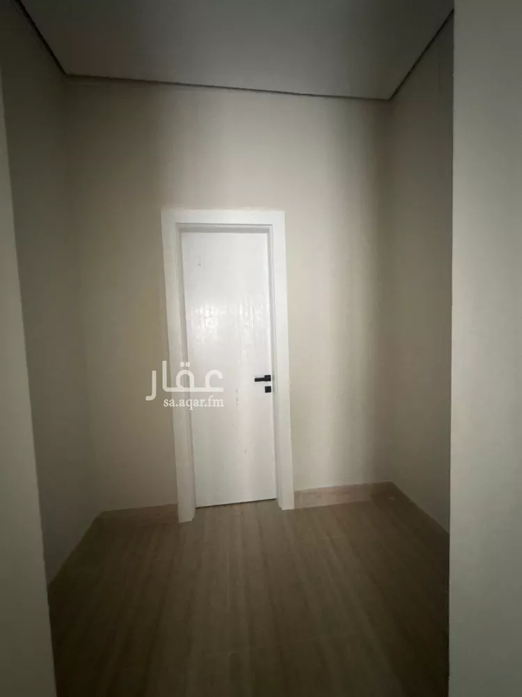 دور للبيع في شارع ثابت بن الضحاك, حي الصفاء, مدينة الرياض, منطقة الرياض 8