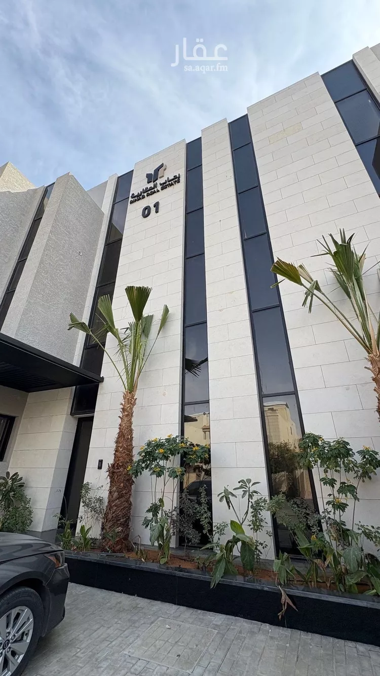 Floor for Sale in Riyadh At Taawon