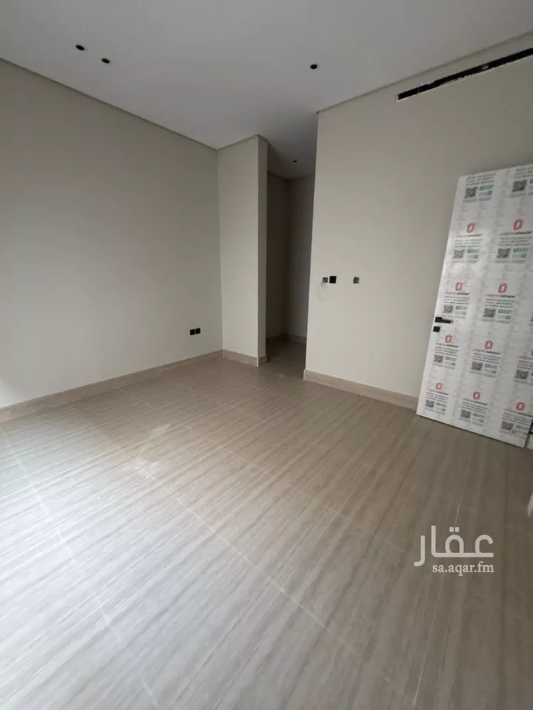 دور للبيع في شارع ثابت بن الضحاك, حي الصفاء, مدينة الرياض, منطقة الرياض 7