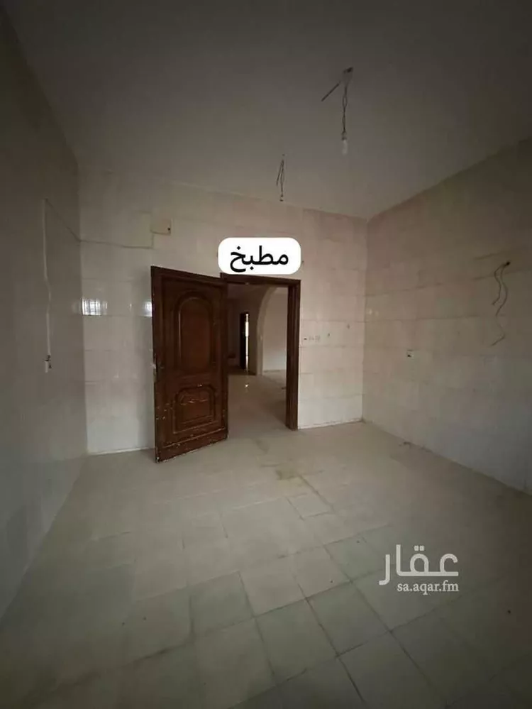 فيلا للبيع في شارع ابي حسن السدحاني, حي الحلقة الغربية, مدينة الطائف, منطقة مكة المكرمة صورة 5