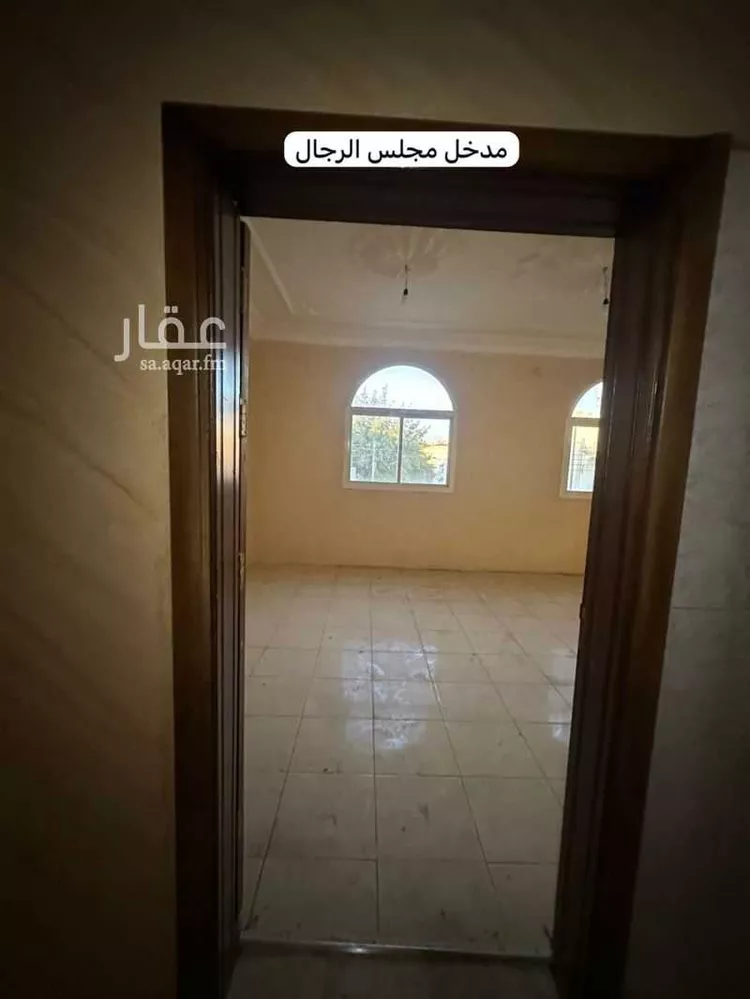 فيلا للبيع في شارع ابي حسن السدحاني, حي الحلقة الغربية, مدينة الطائف, منطقة مكة المكرمة صورة 2