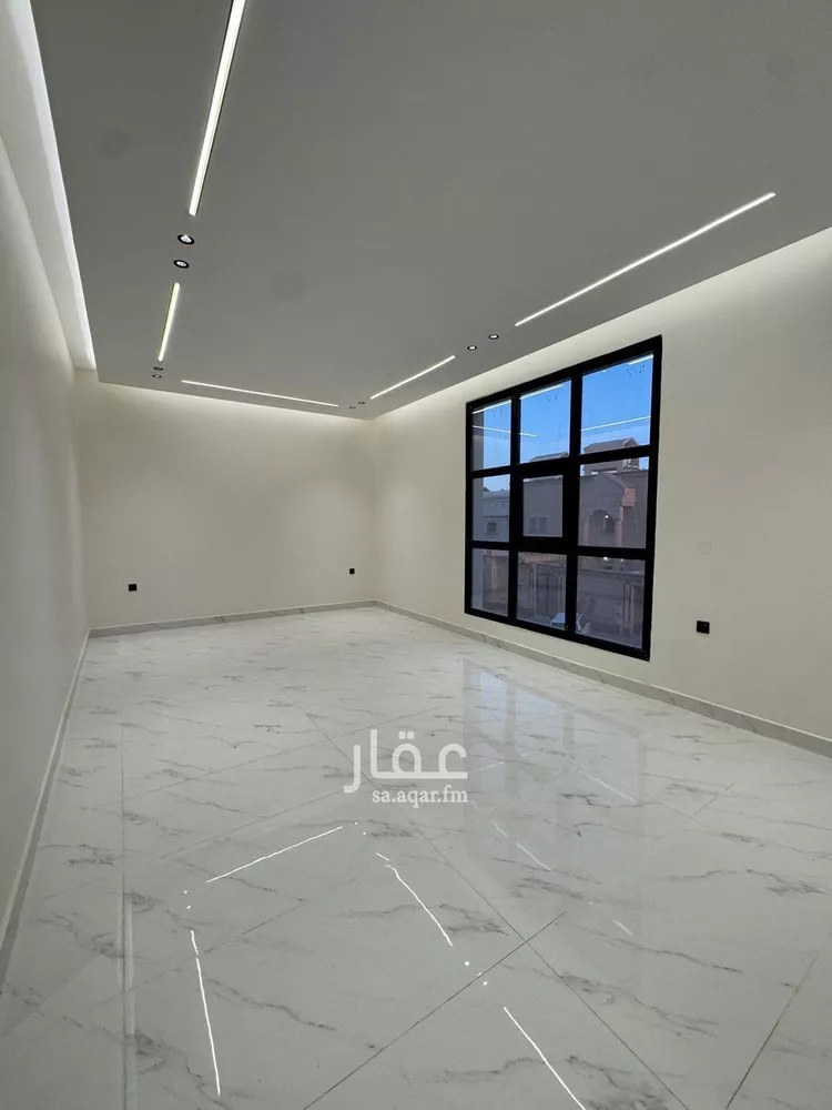 دور للبيع في شارع رقم 371, حي المونسية, مدينة الرياض, منطقة الرياض صورة 5