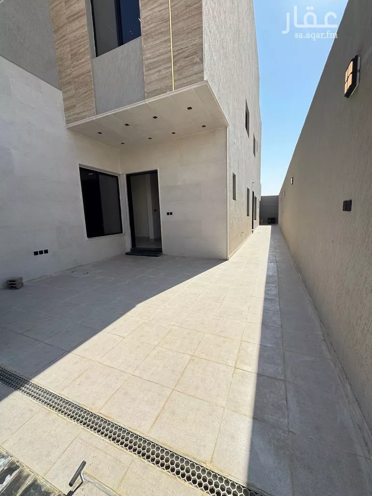 دور للبيع في شارع الحاسب الغرناطي, حي المعيزيلة, مدينة الرياض, منطقة الرياض صورة 2