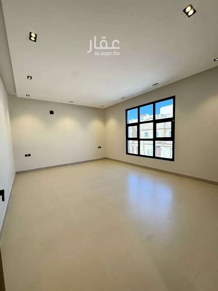 دور للبيع في شارع عبدالله الأنصاري, حي الخليج, مدينة الرياض, منطقة الرياض صورة 5