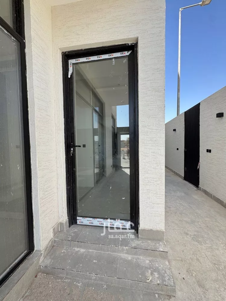 دور للبيع في شارع الوديان, حي إشبيلية, مدينة الرياض, منطقة الرياض صورة 5
