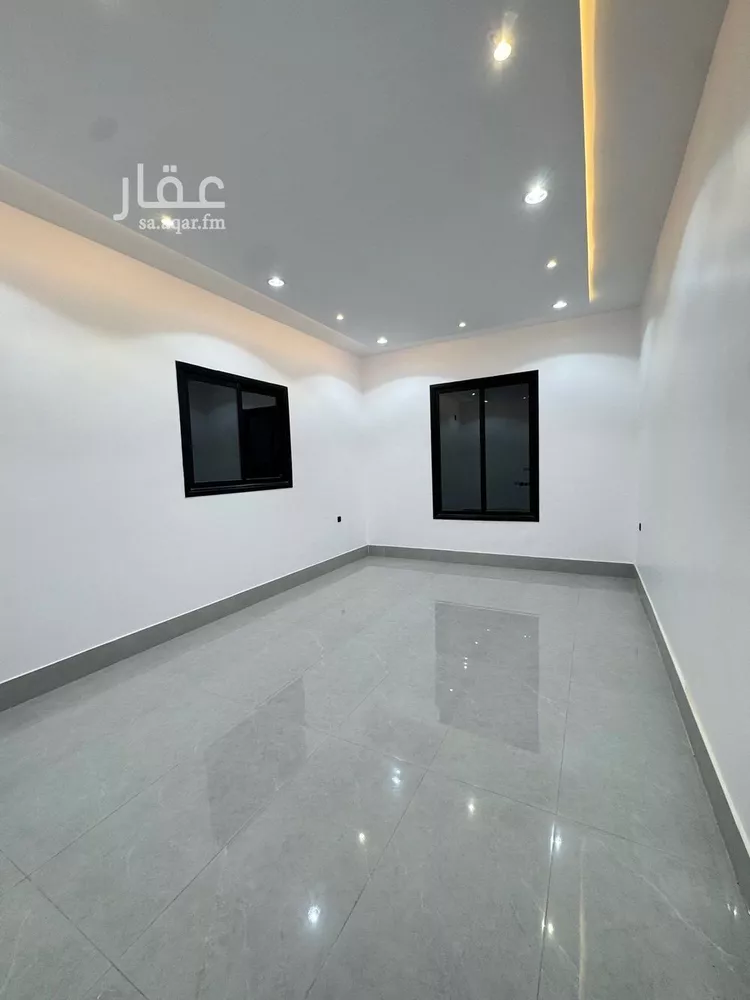 دور للبيع في شارع جبل المحاصير, حي القادسية, مدينة الرياض, منطقة الرياض صورة 4