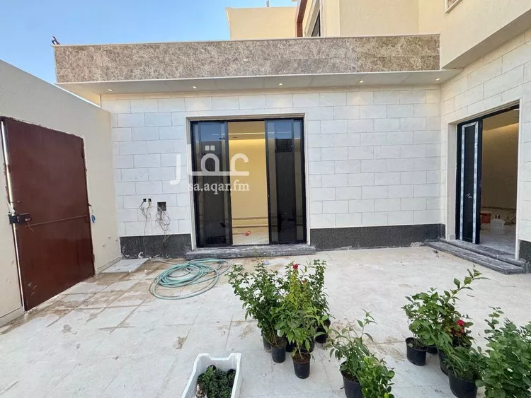 دور للبيع في شارع جبل أشاقر, حي القادسية, مدينة الرياض, منطقة الرياض صورة 4