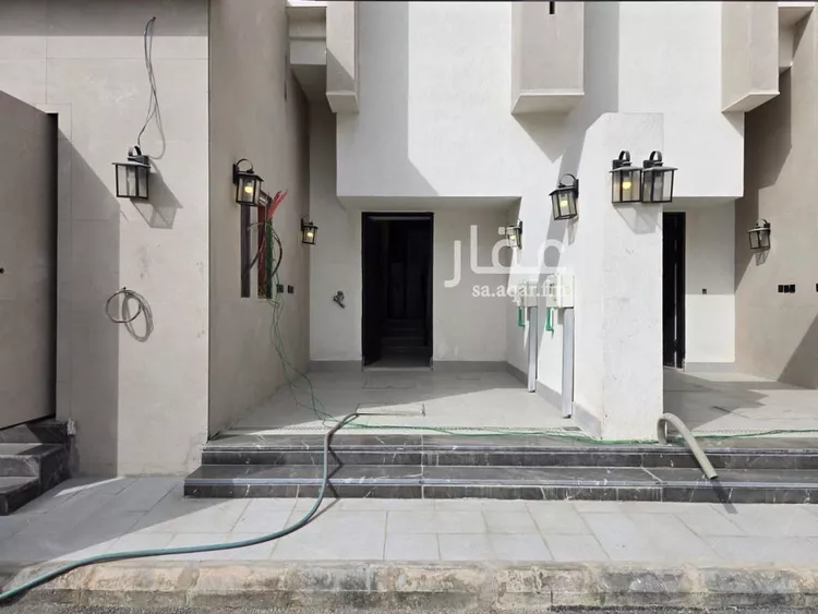 دور للبيع في شارع رقم 137, حي المونسية, مدينة الرياض, منطقة الرياض