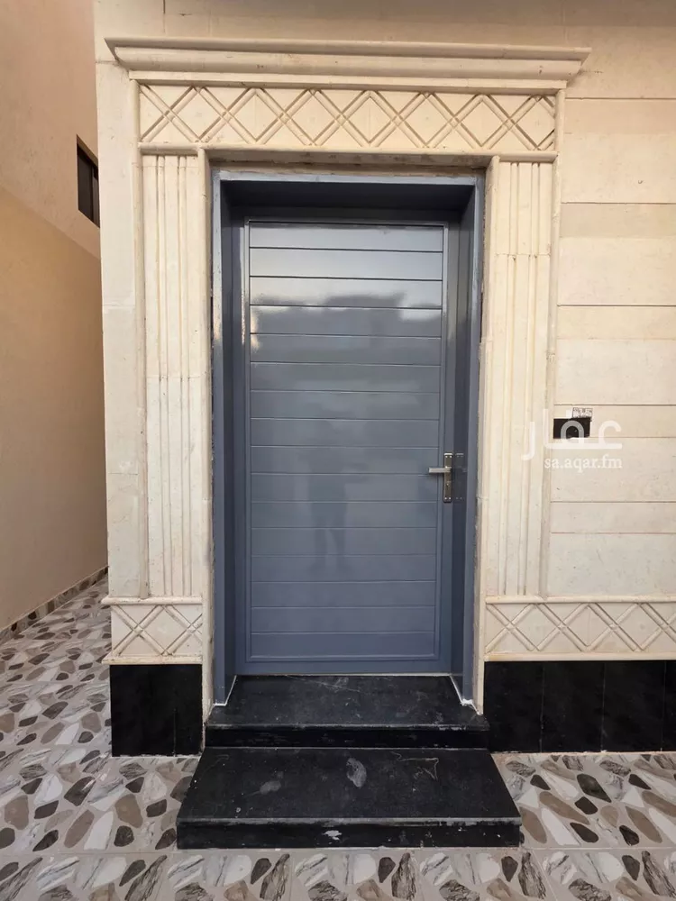 دور للبيع في شارع جبل المحاصير, حي القادسية, مدينة الرياض, منطقة الرياض صورة 4